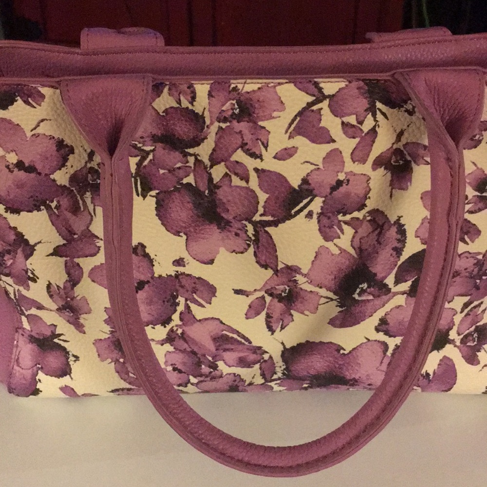 Charming Charlie's shoulder handbag